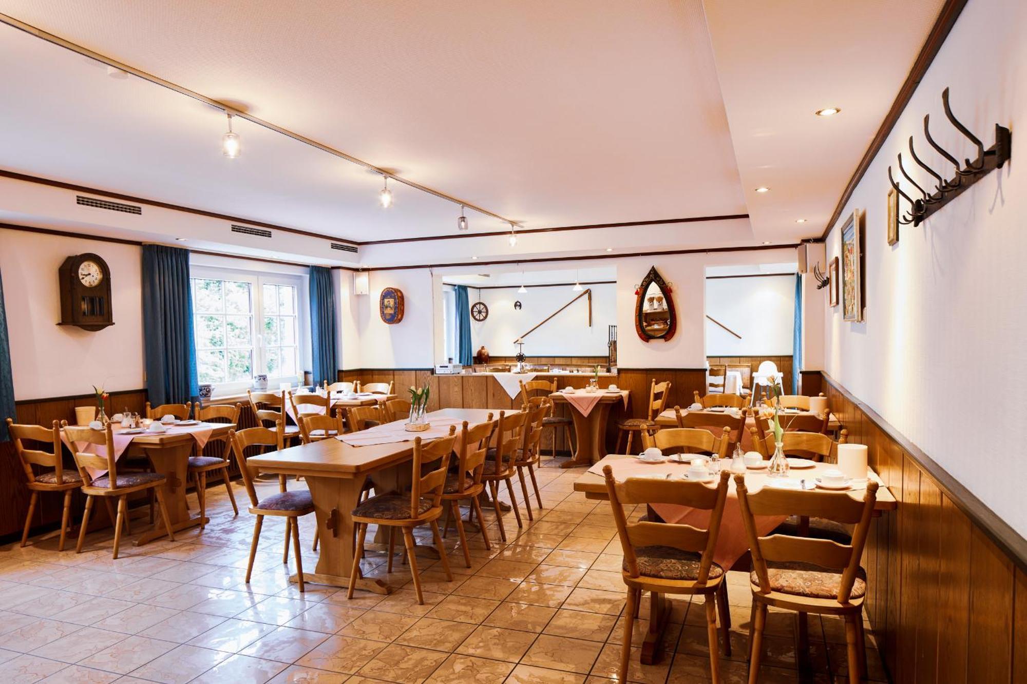 Landgasthof & Hotel Jossatal Breitenbach am Herzberg Luaran gambar