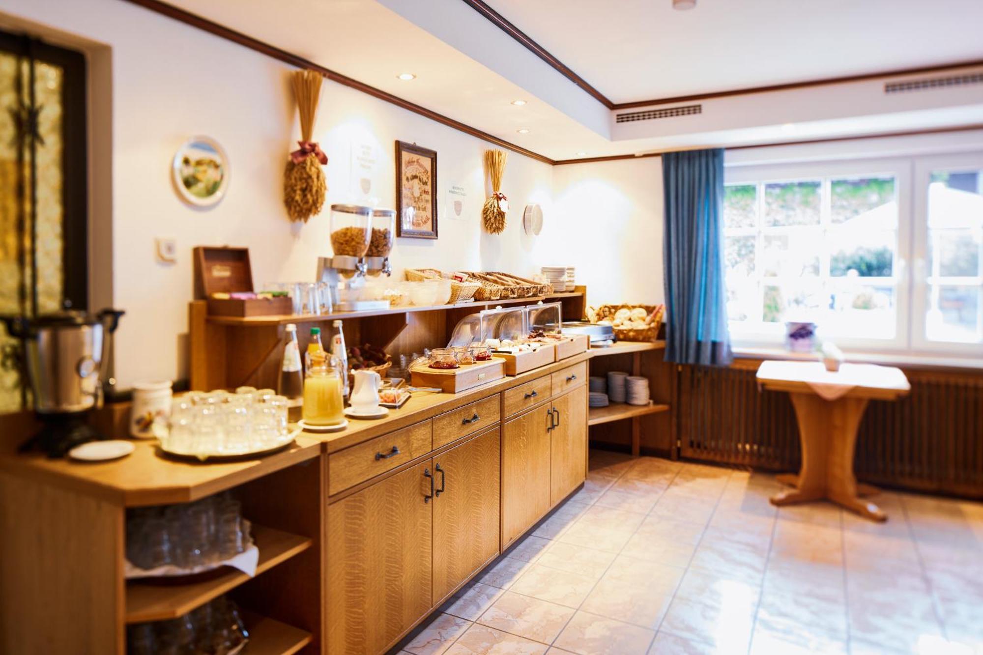 Landgasthof & Hotel Jossatal Breitenbach am Herzberg Luaran gambar