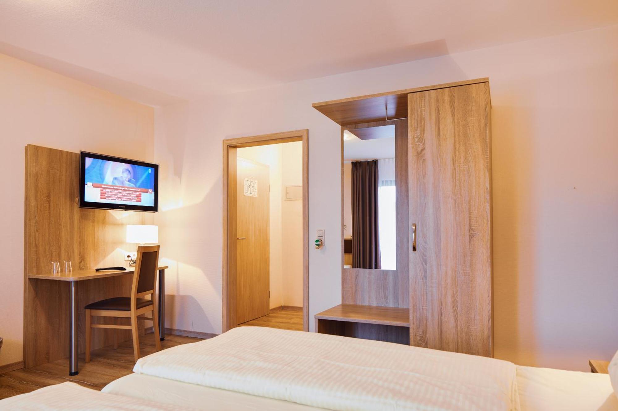 Landgasthof & Hotel Jossatal Breitenbach am Herzberg Luaran gambar